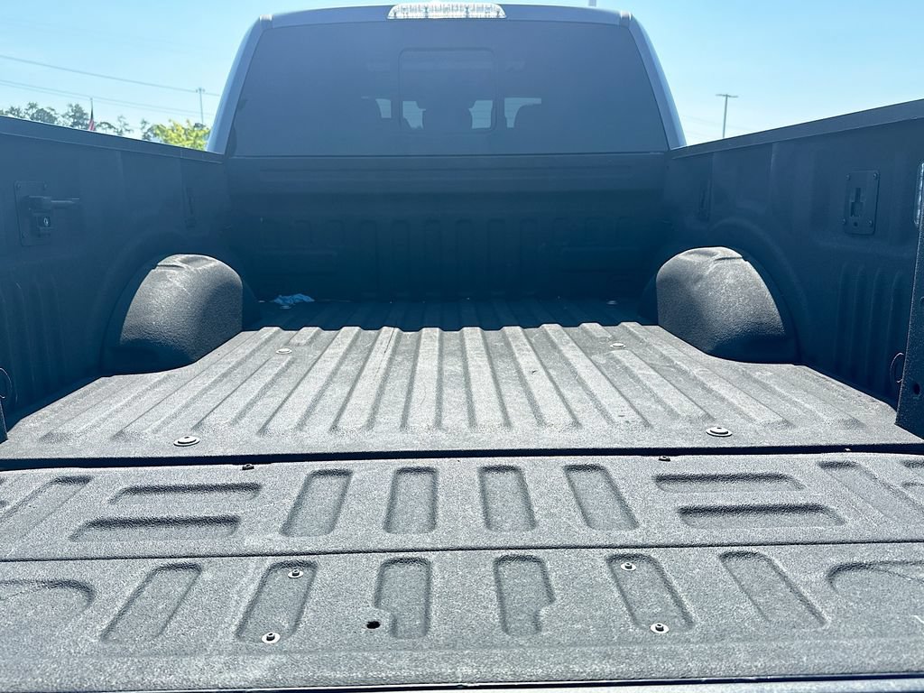 Certified 2019 Ford F150 Raptor w/ Equipment Group 802A Luxury AWD/4WD image 16