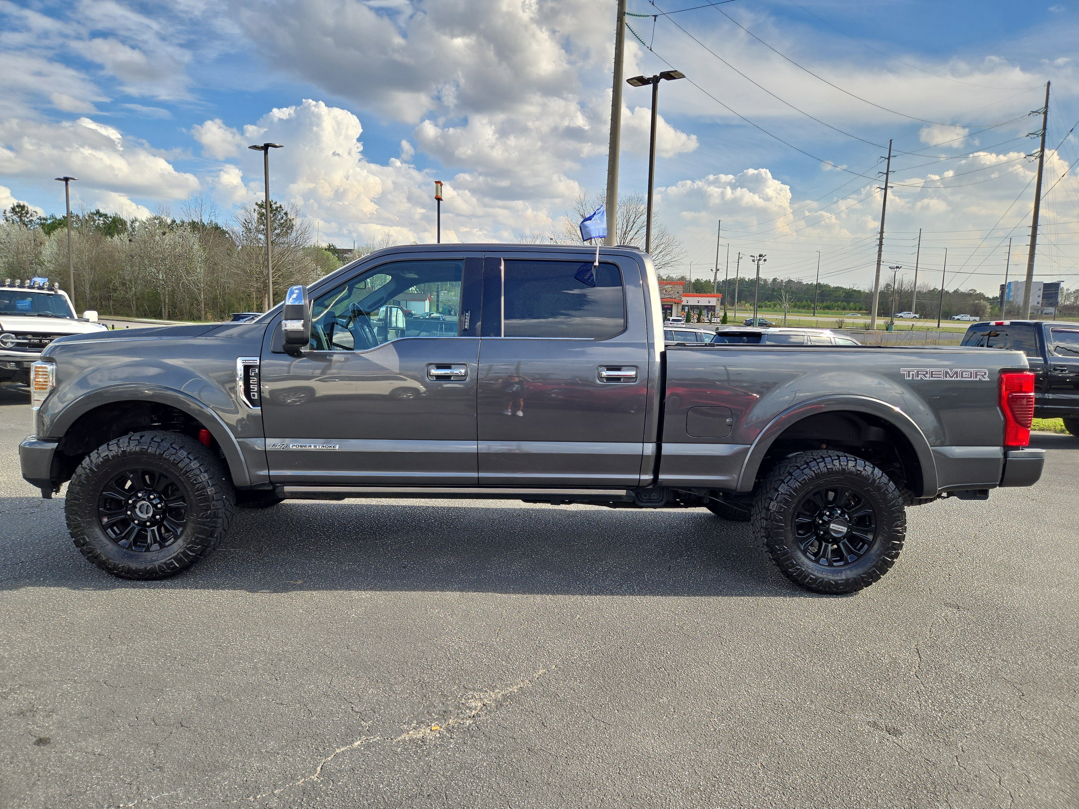 Certified 2020 Ford F250 Platinum w/ Tremor Off-Road Package image 8
