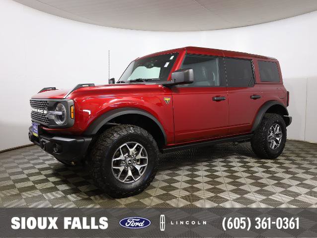 Certified 2025 Ford Bronco Badlands AWD/4WD image 1