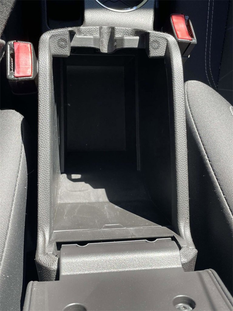 Certified 2018 Ford Fiesta SE image 24