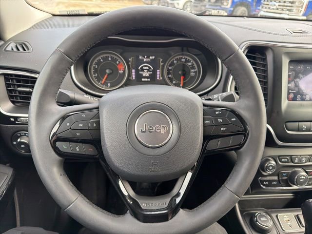 Used 2021 Jeep Cherokee Latitude Plus image 17