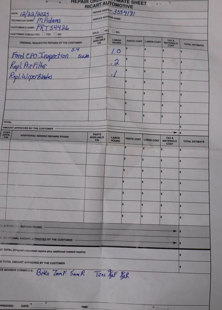 Certified 2022 Ford Escape SE w/ SE Sport Appearance Package image 11