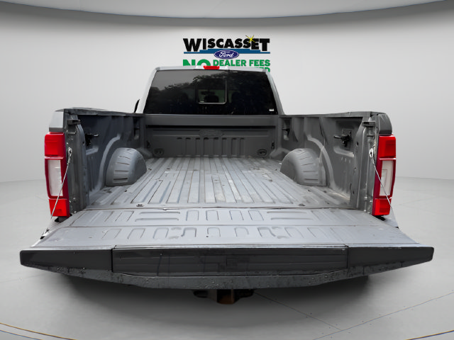 Certified 2022 Ford F350 Lariat w/ Black Appearance Package AWD/4WD image 13