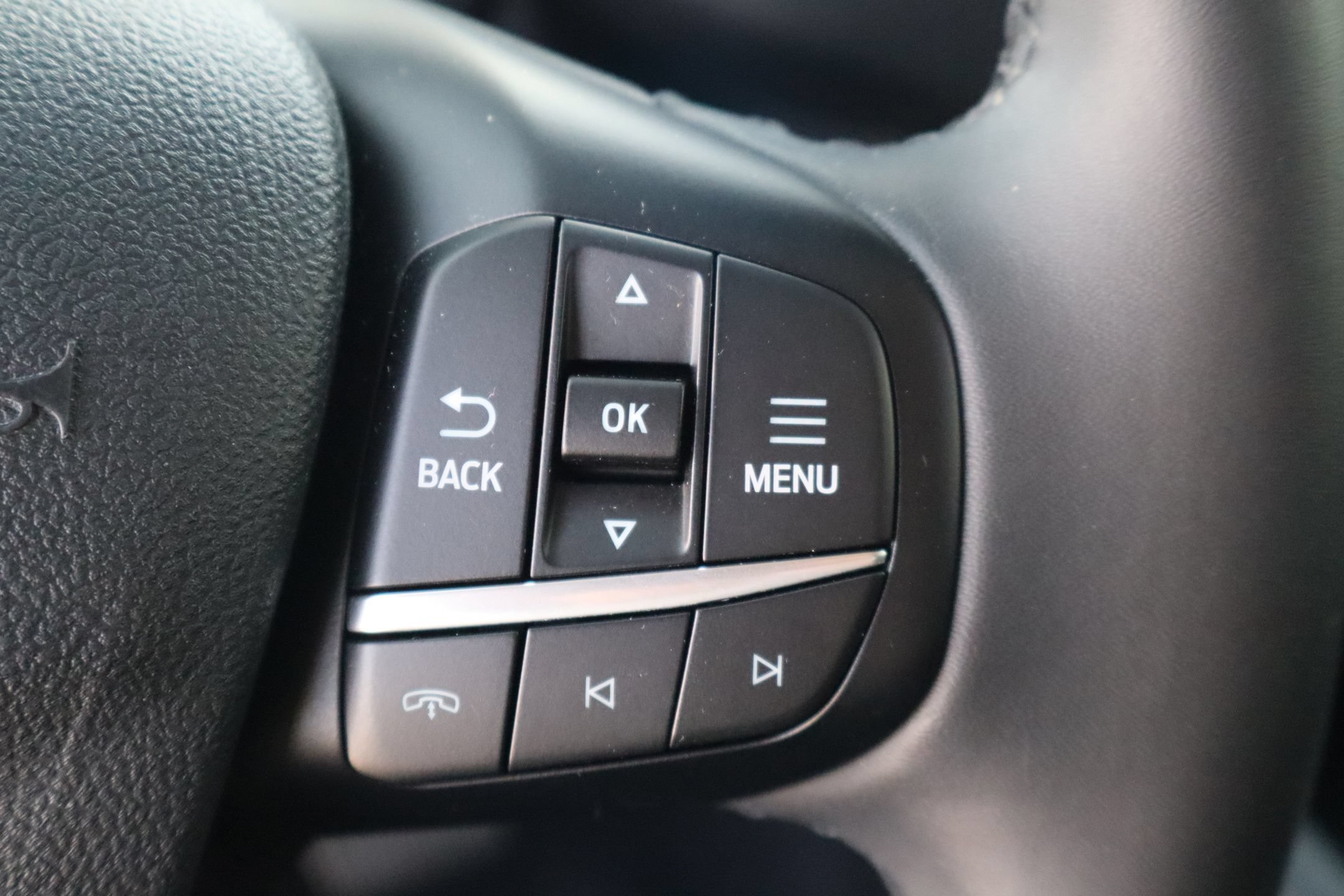Certified 2023 Ford Escape Active FWD image 17