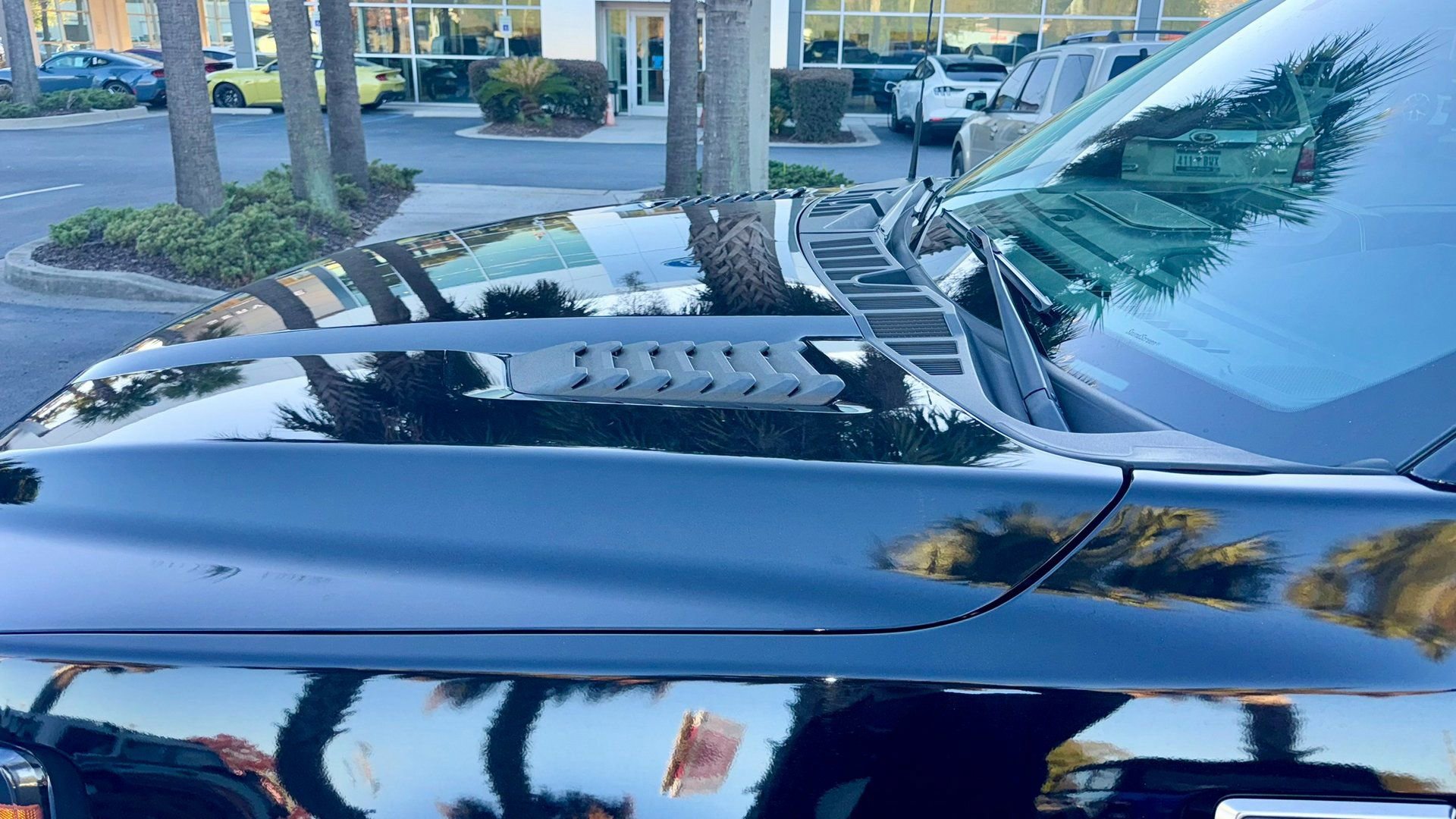 Certified 2023 Ford F150 Platinum w/ Equipment Group 701A High image 21