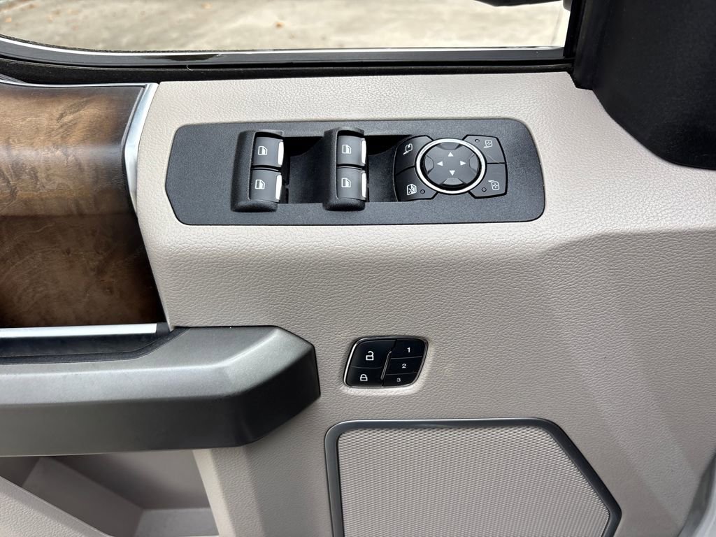 Certified 2019 Ford F150 Limited w/ Trailer Tow Package image 16