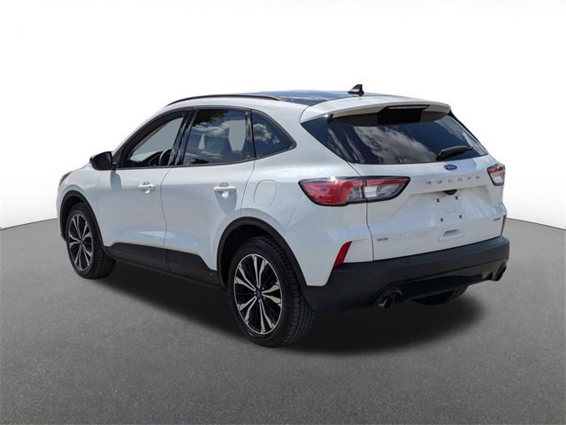 Certified 2022 Ford Escape SE w/ SE Sport Appearance Package image 2