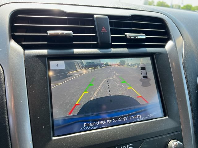 Certified 2020 Ford Fusion SE FWD image 19