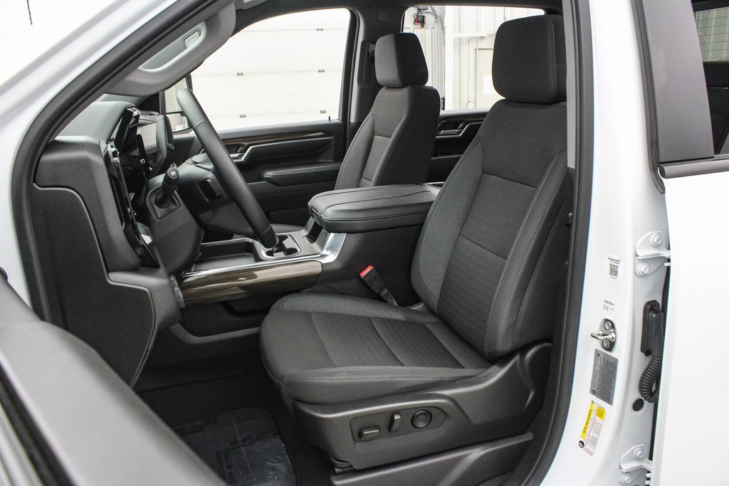 Used 2025 Chevrolet Silverado 3500 LT w/ Texas Edition image 15