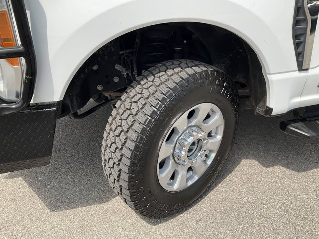 Certified 2023 Ford F250 XLT w/ FX4 Off-Road Package AWD/4WD image 25