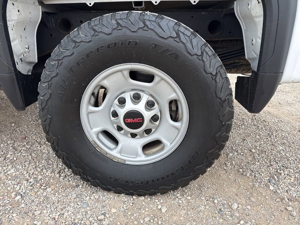 Used 2024 GMC Sierra 2500 Pro w/ Convenience Package image 15