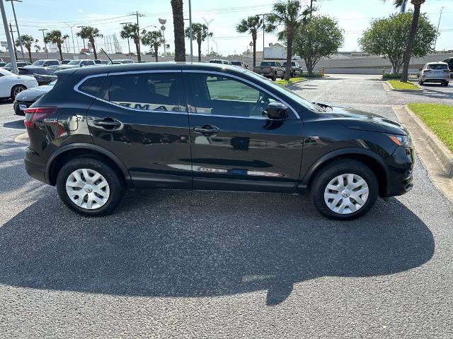 Used 2020 Nissan Rogue Sport S image 7