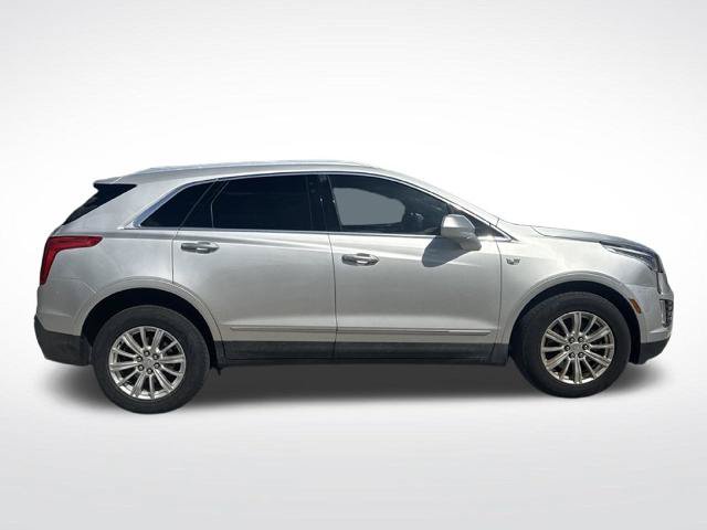 Used 2019 Cadillac XT5 FWD image 3