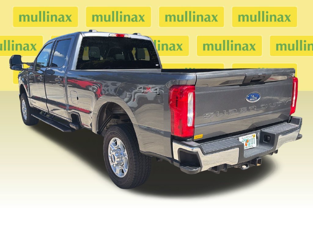 Certified 2025 Ford F350 XLT AWD/4WD image 9