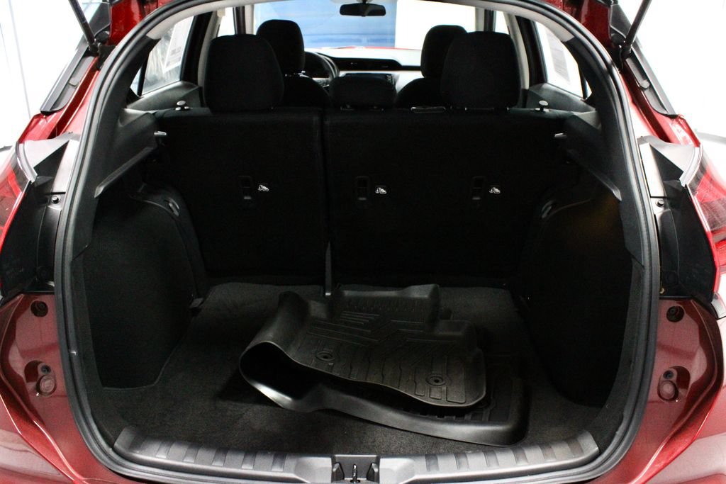 Used 2024 Nissan Kicks SV FWD image 13