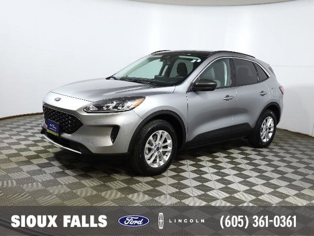 Certified 2022 Ford Escape SE w/ Convenience Package image 1
