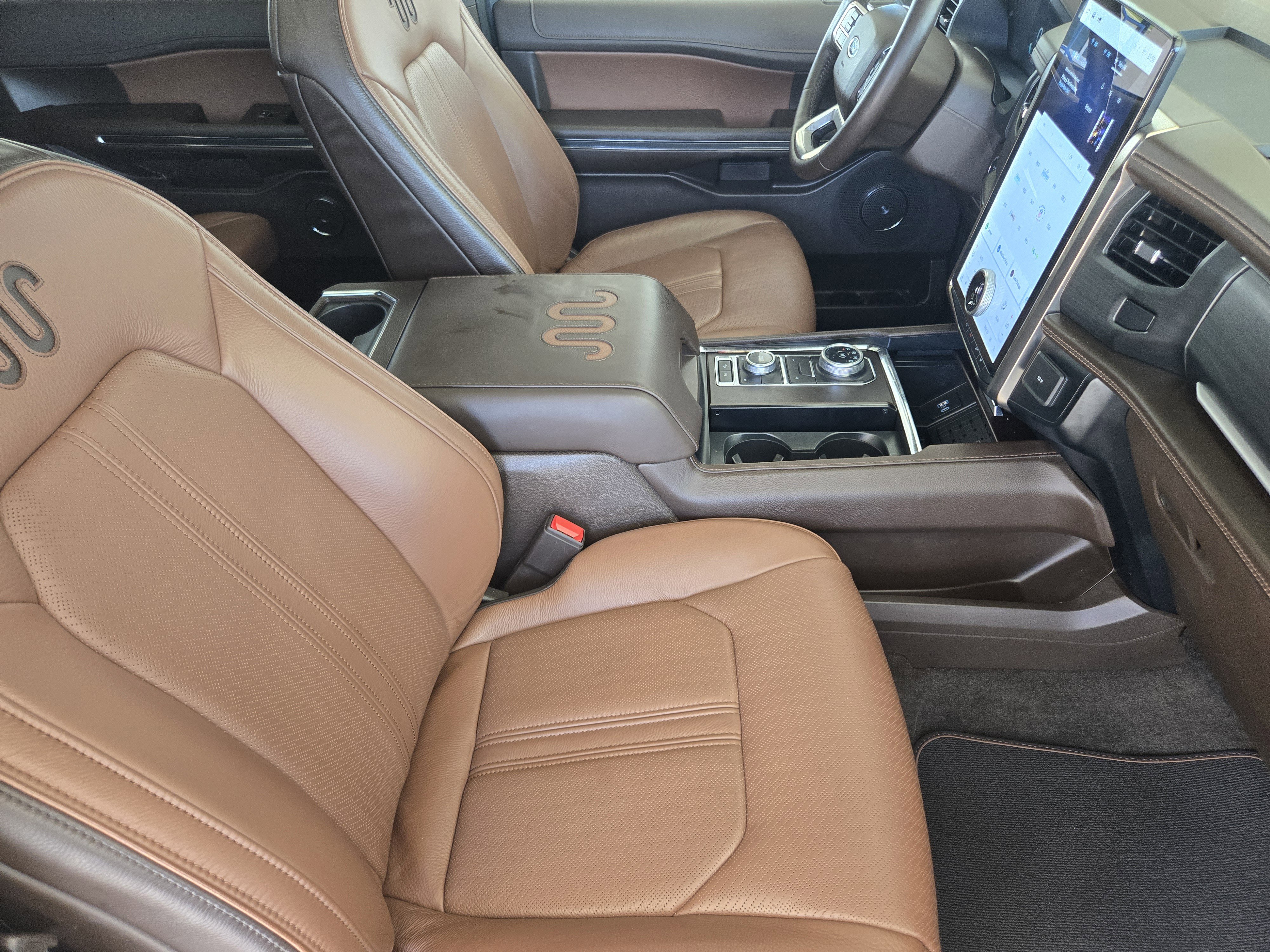 Certified 2024 Ford Expedition King Ranch AWD/4WD image 10
