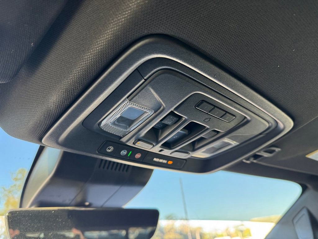 Used 2025 Chevrolet Silverado 2500 High Country w/ High Country Premium Package image 36