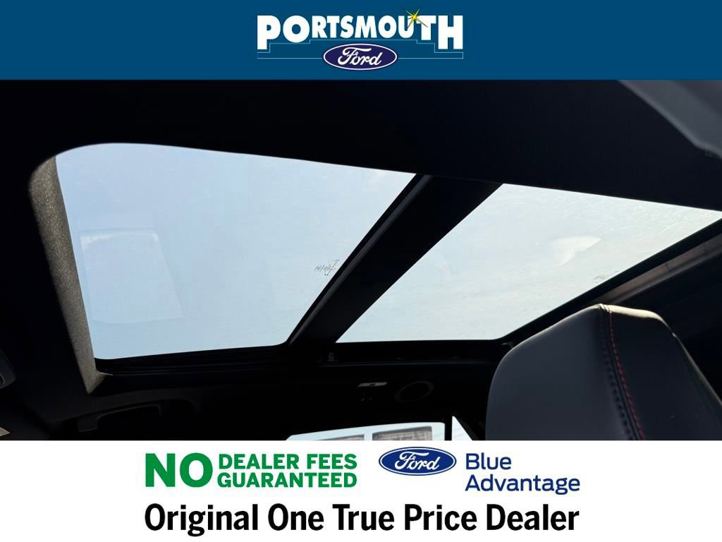 Certified 2025 Ford Explorer ST image 15