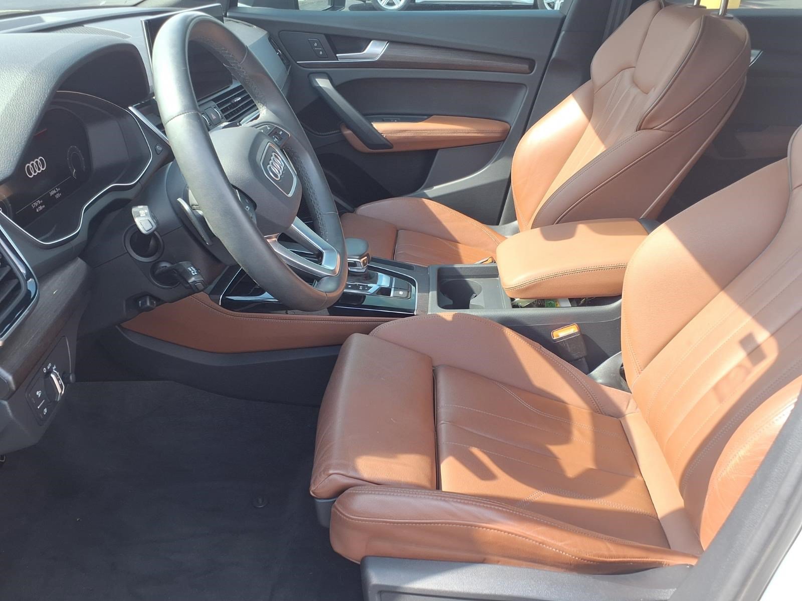 Used 2023 Audi Q5 e Premium Plus w/ Premium Plus Package AWD/4WD image 14