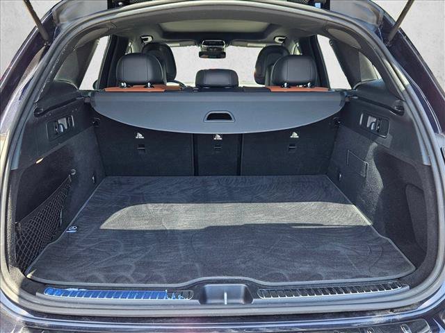 Used 2023 Mercedes-Benz GLC 300 4MATIC image 6