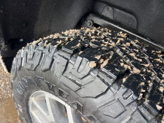 Used 2021 GMC Canyon AT4 w/ Driver Alert Package image 26