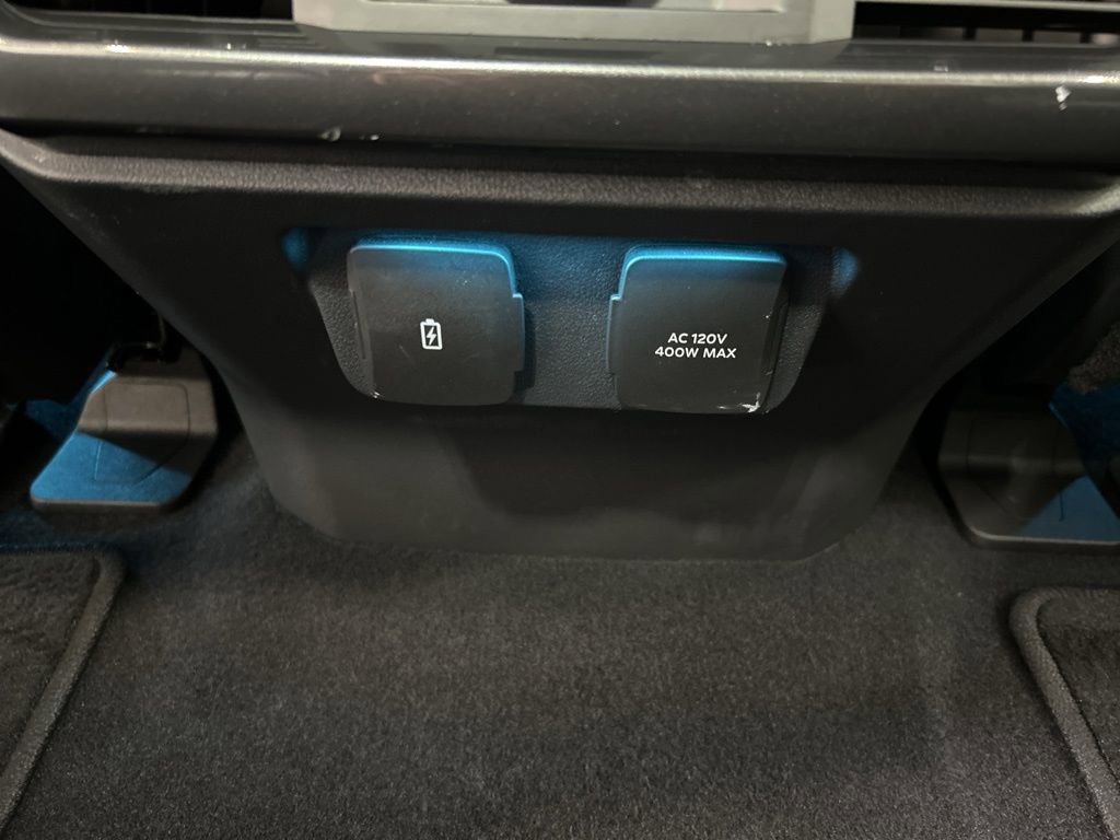 Certified 2023 Ford F150 Lariat w/ Equipment Group 502A High image 36