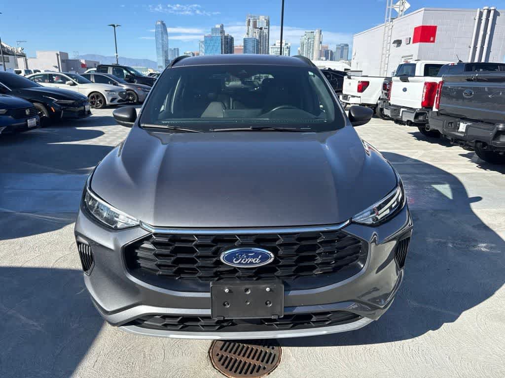 Certified 2024 Ford Escape ST-Line w/ Tech Pack #1 FWD image 8