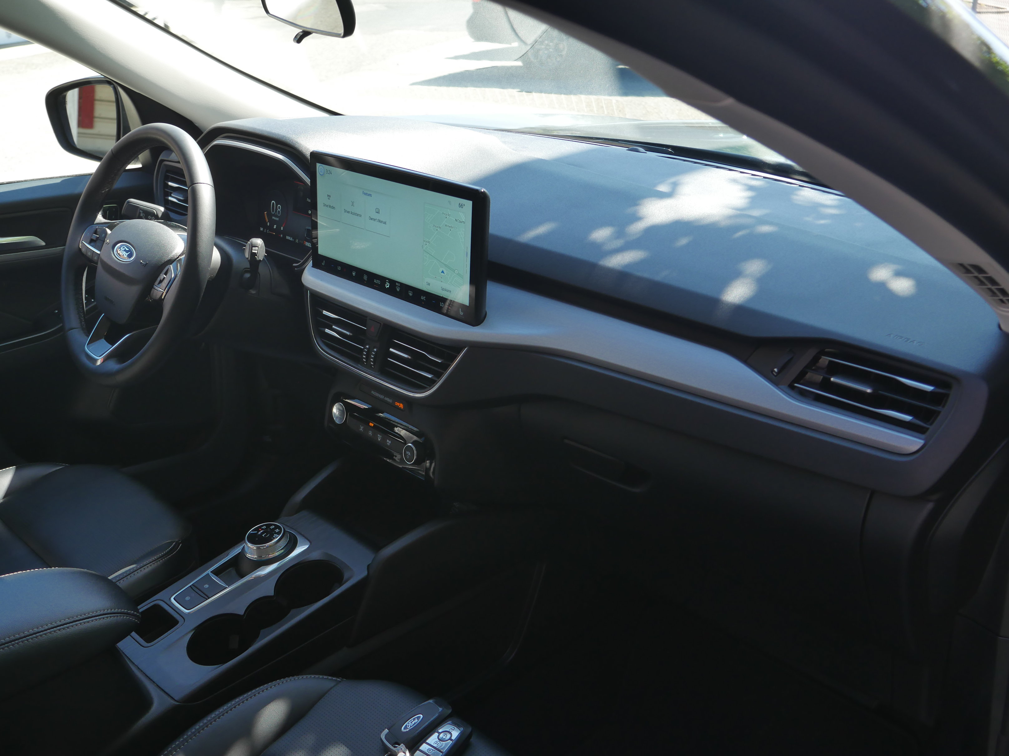 Certified 2025 Ford Escape Platinum AWD/4WD image 24