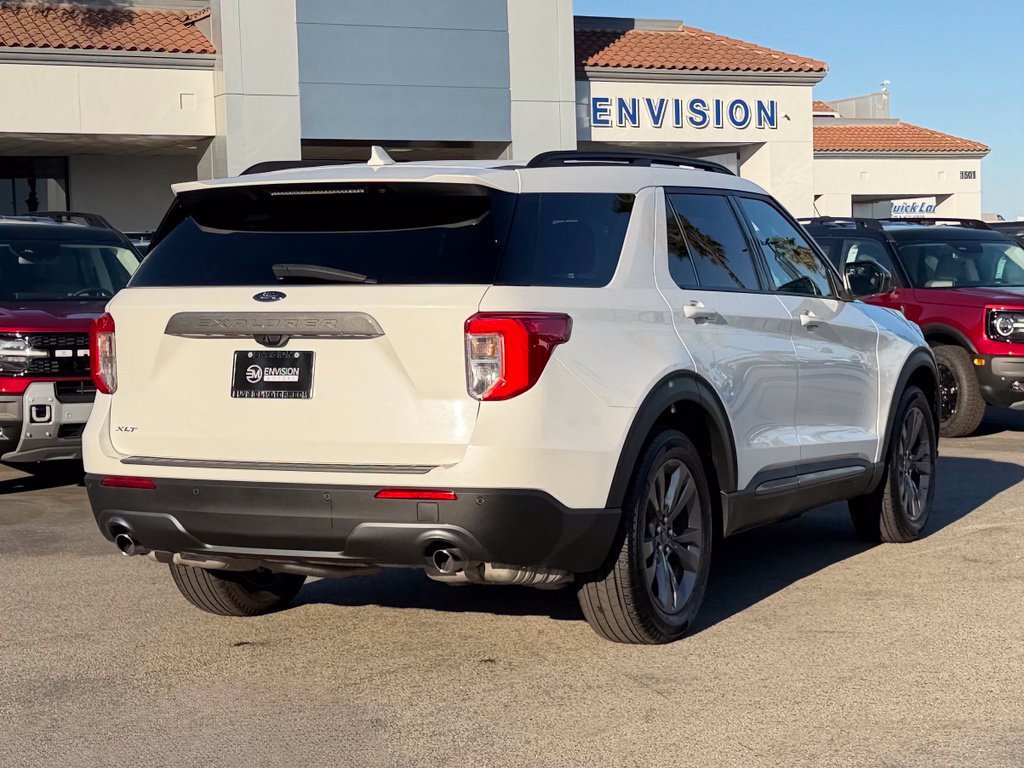 Certified 2023 Ford Explorer XLT w/ Equipment Group 202A RWD image 8