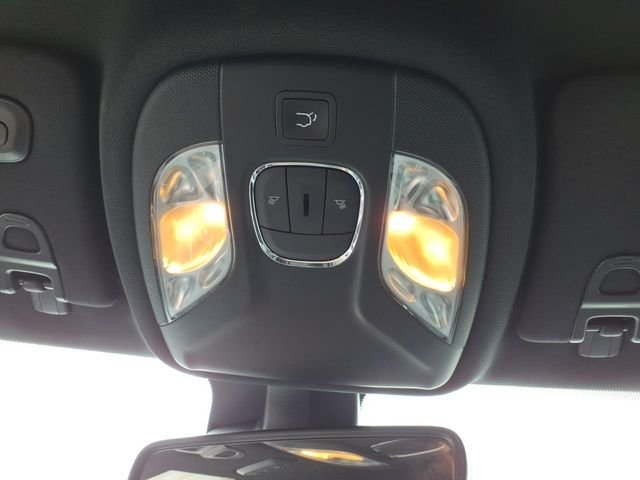 Used 2022 Jeep Compass Latitude w/ Convenience Group AWD/4WD image 31