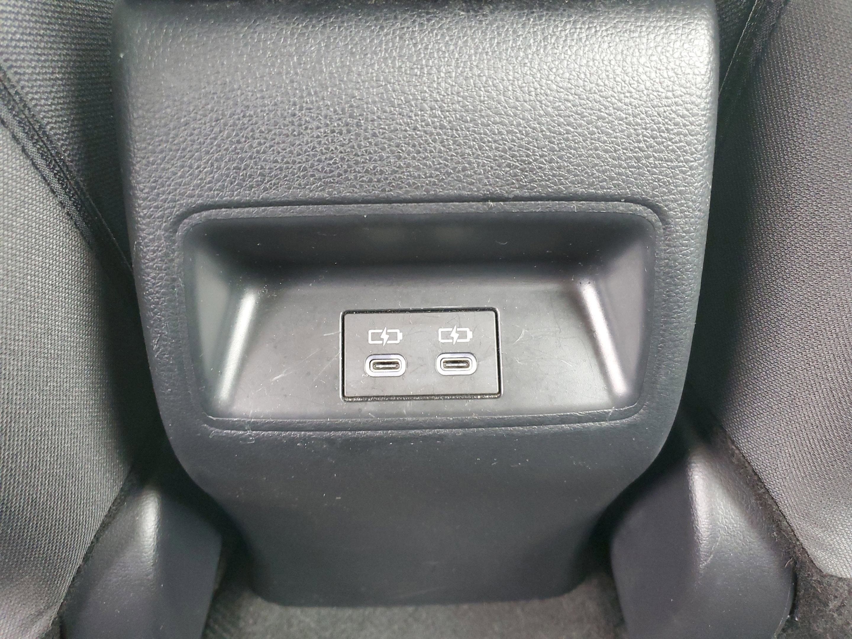 Used 2024 Toyota Corolla LE FWD image 10