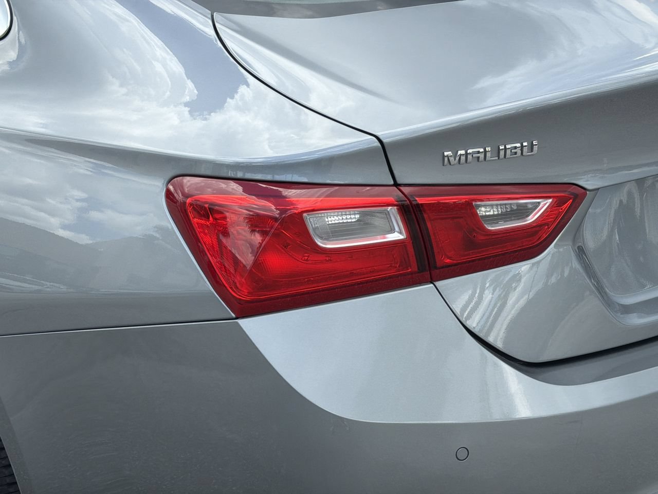 Used 2024 Chevrolet Malibu LT FWD image 7