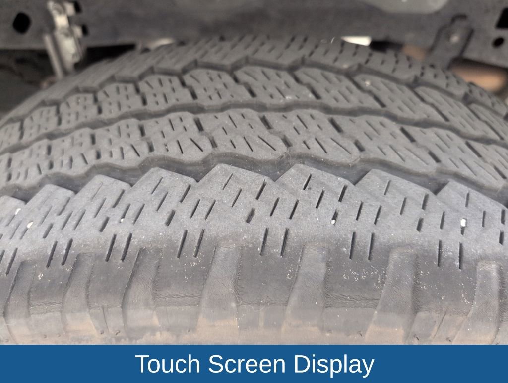 Certified 2024 Ford F250 Platinum w/ FX4 Off-Road Package image 25