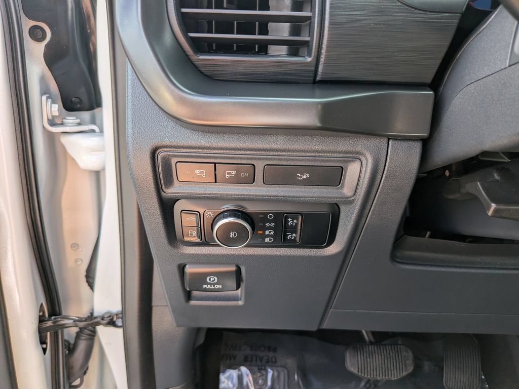 Certified 2024 Ford F150 XLT w/ Equipment Group 302A MID AWD/4WD image 31