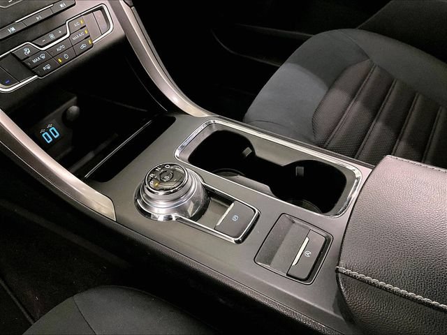 Certified 2019 Ford Fusion SE FWD image 16