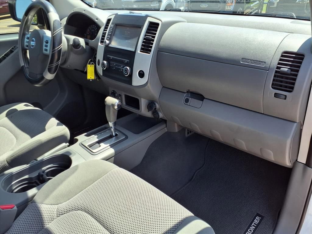 Used 2019 Nissan Frontier SV AWD/4WD image 29