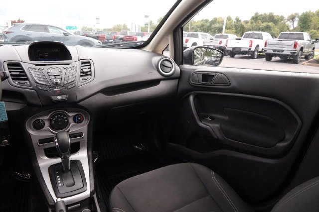Certified 2018 Ford Fiesta SE FWD image 25