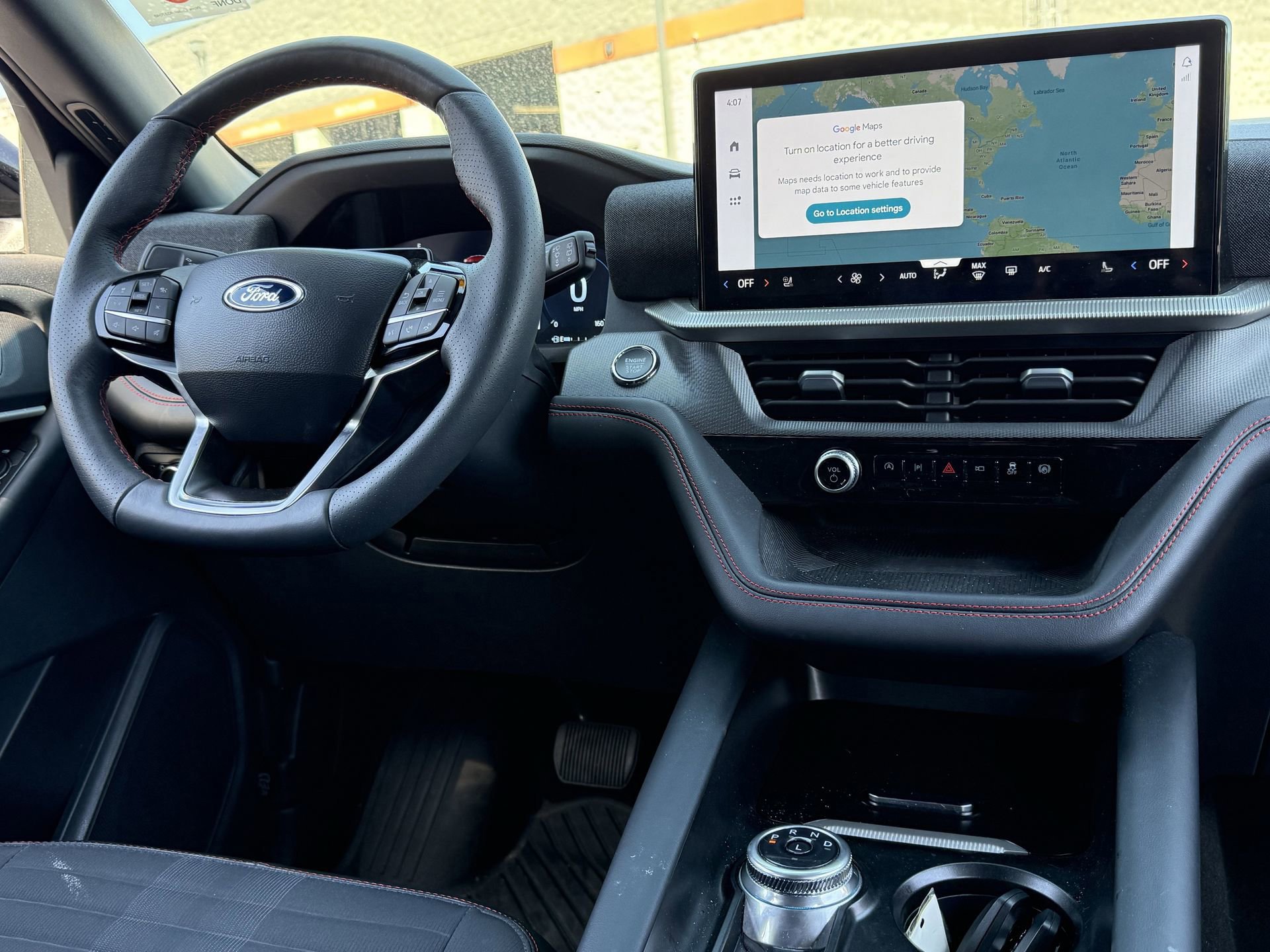 Certified 2025 Ford Explorer ST-Line AWD/4WD image 7