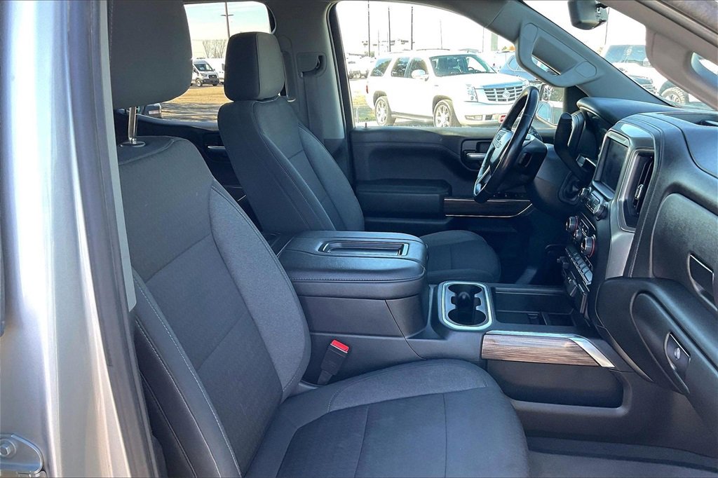 Used 2021 Chevrolet Silverado 1500 LT Trail Boss w/ Convenience Package II image 30