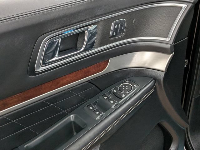 Certified 2018 Ford Explorer Platinum AWD/4WD image 15