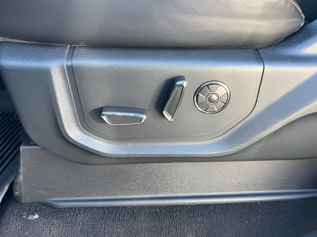 Certified 2021 Ford F350 Platinum AWD/4WD image 23