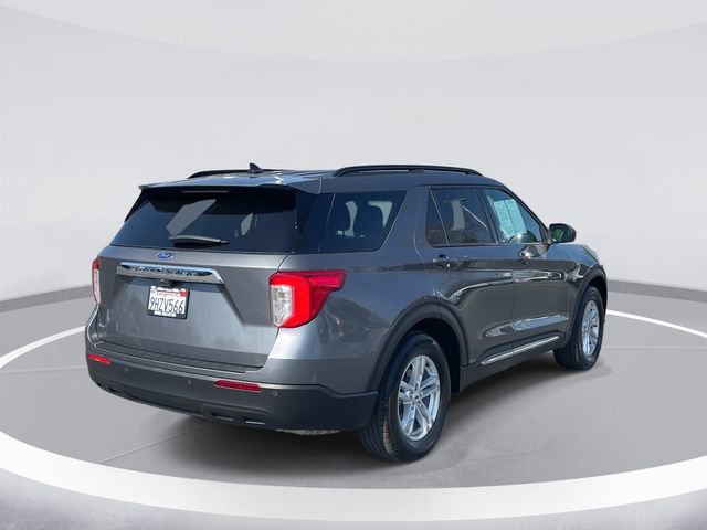 Certified 2023 Ford Explorer XLT image 3