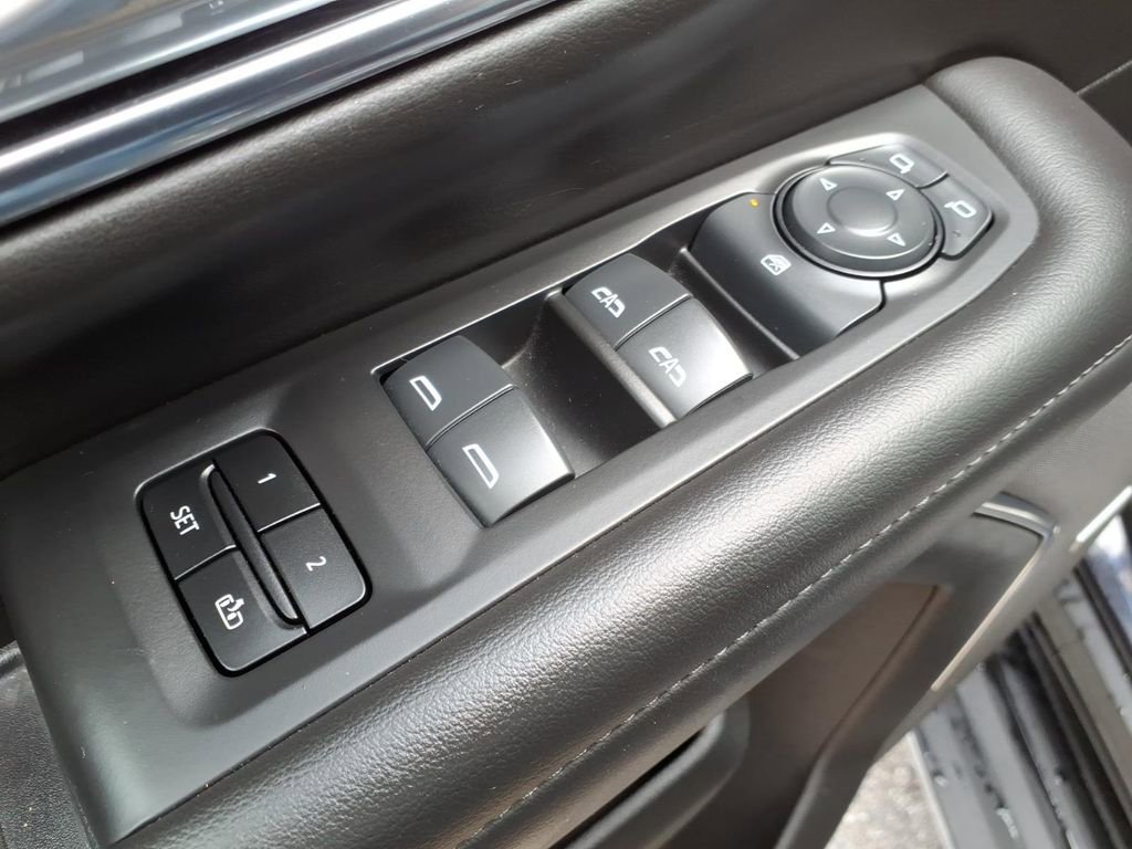 Used 2024 Chevrolet Tahoe LT image 23