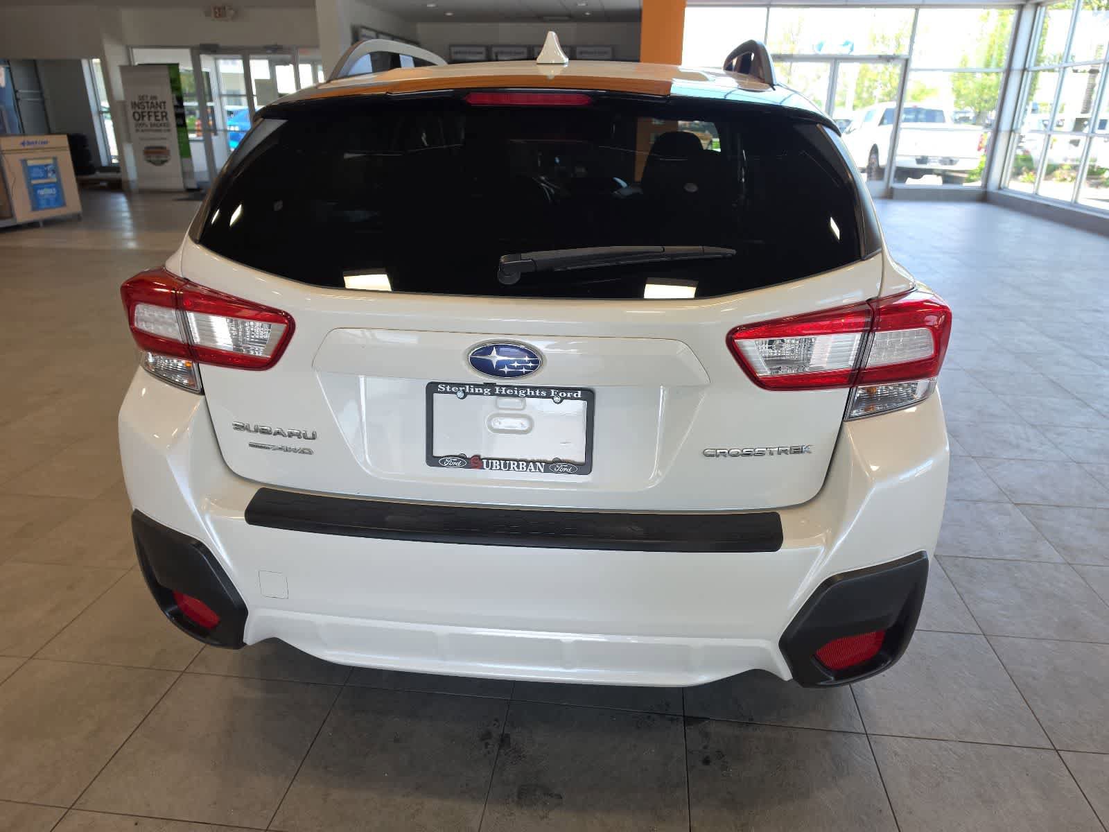 Used 2019 Subaru Crosstrek 2.0i Premium w/ Moonroof Package AWD/4WD image 9