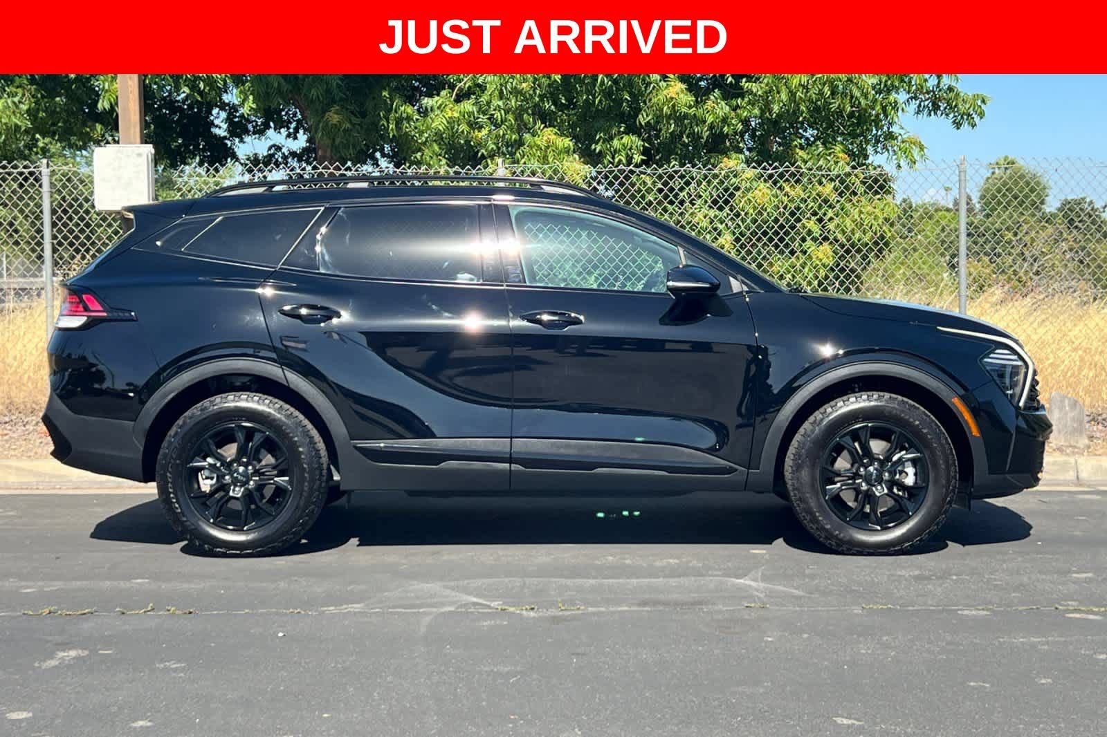 Used 2025 Kia Sportage X-Pro Prestige AWD/4WD image 9