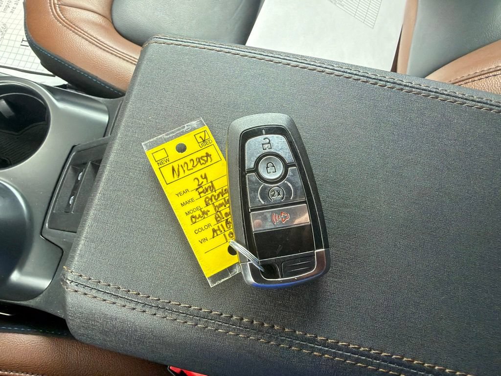 Certified 2024 Ford Bronco Outer Banks AWD/4WD image 21