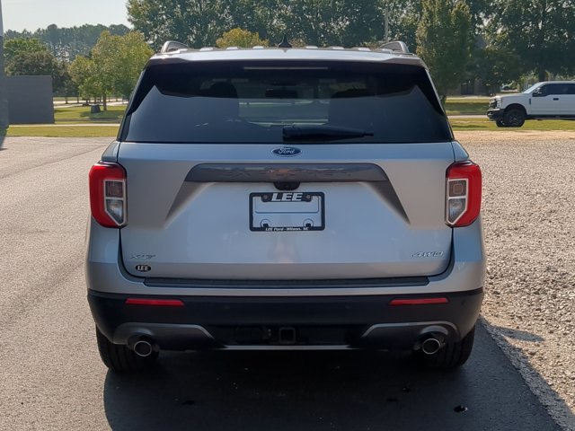 Certified 2023 Ford Explorer XLT w/ Equipment Group 202A AWD/4WD image 4