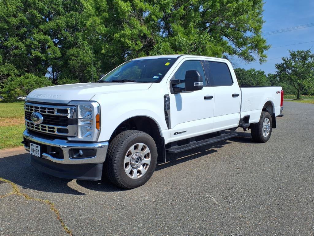 Certified 2024 Ford F350 XLT image 1