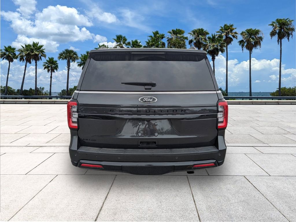Certified 2024 Ford Expedition Limited image 7